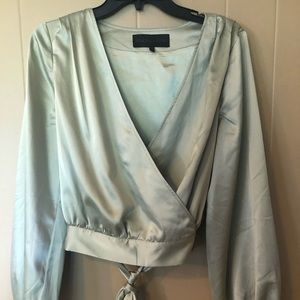 Kendall and Kylie crop blouse